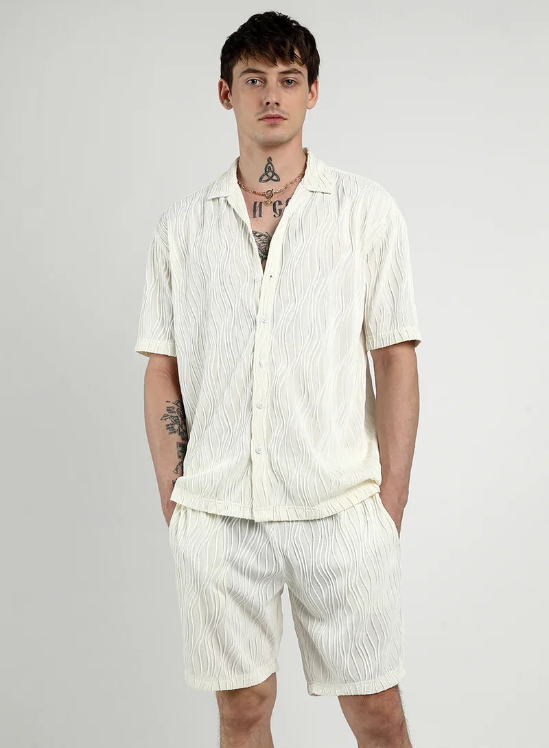 Campus Sutra Men's Ivory White Self-Design Wave Co-Ord Set For Casual Wear | Cuban Collar | Short Sleeve | Button Closure | Co-Ords Crafted With Comfort Fit For Everyday Wear